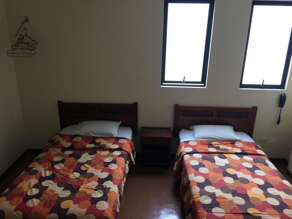 Awanka Hotel 2*