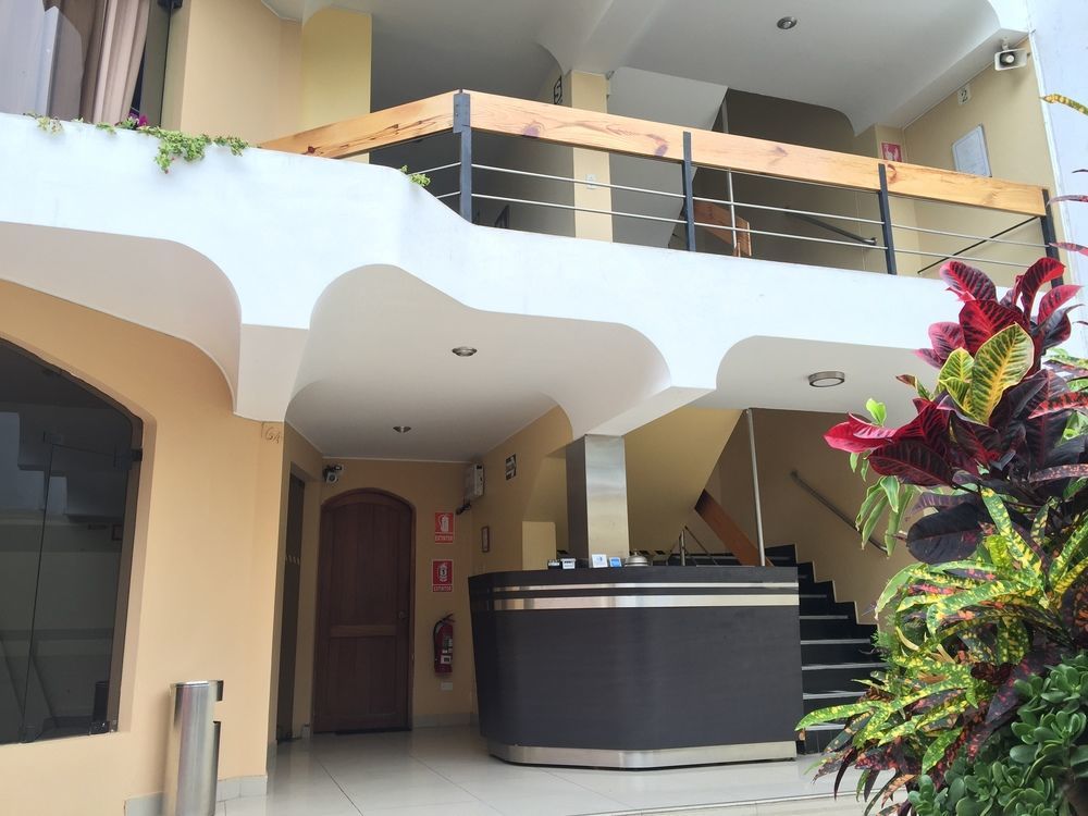 Awanka Hotel 2*
